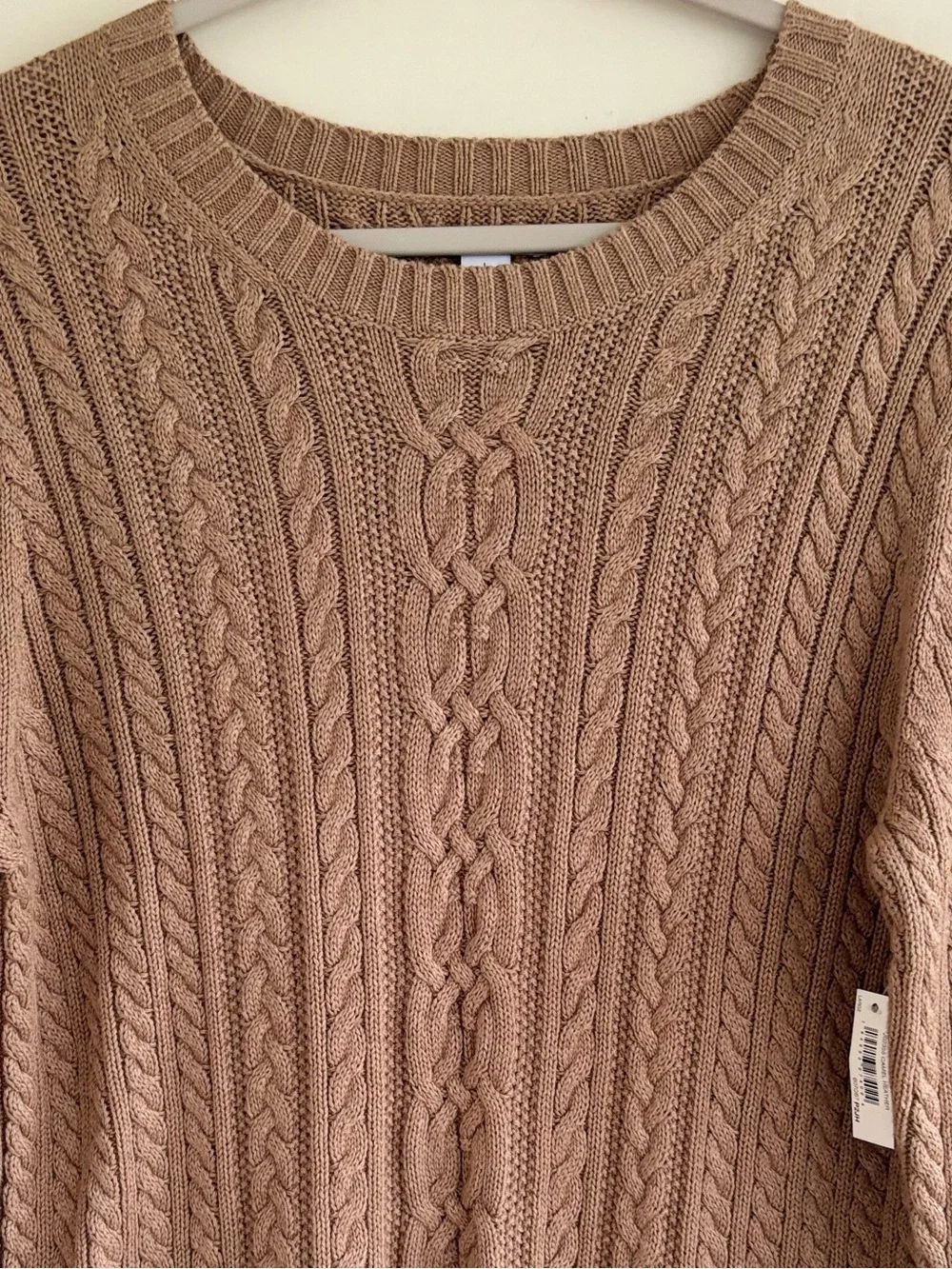 Cable Knit Crewneck Cotton Sweater in Camel Men’s Size Large